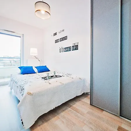 Design Centrum-garbary Street * פוזנן
