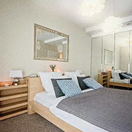 דירה Design Centrum-garbary Street *