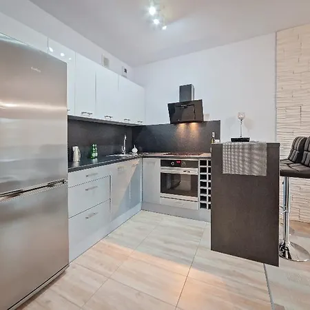 Apartment Design Centrum-garbary Street *