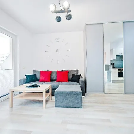 Design Centrum-garbary Street Apartment *
