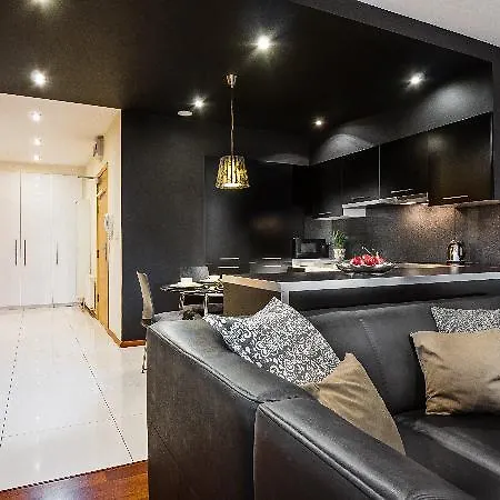 Design Centrum-garbary Street Apartment *